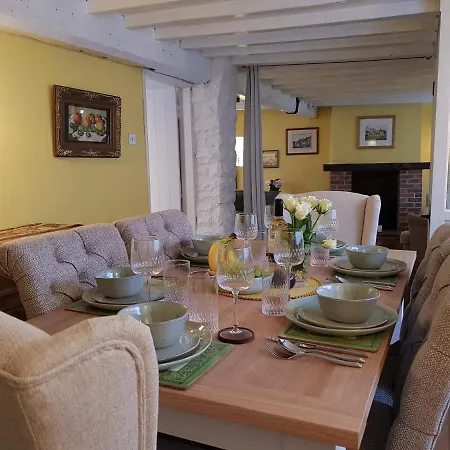 Cruck Holiday home