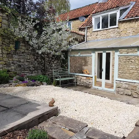 Cruck Holiday home *
