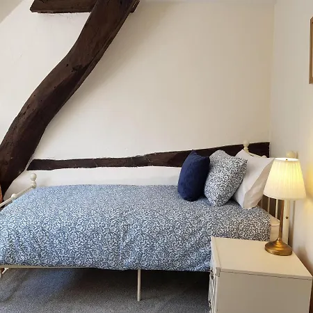 Cruck Holiday home