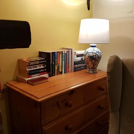 Cruck - Gorgeous 300 Year Old Mins From North Yorkshire Moors, Steam Trains And Picturesque Pickering