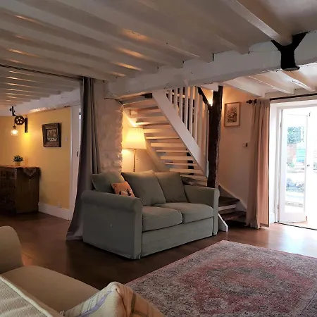 Cruck - Gorgeous 300 Year Old Mins From North Yorkshire Moors, Steam Trains And Picturesque * Pickering